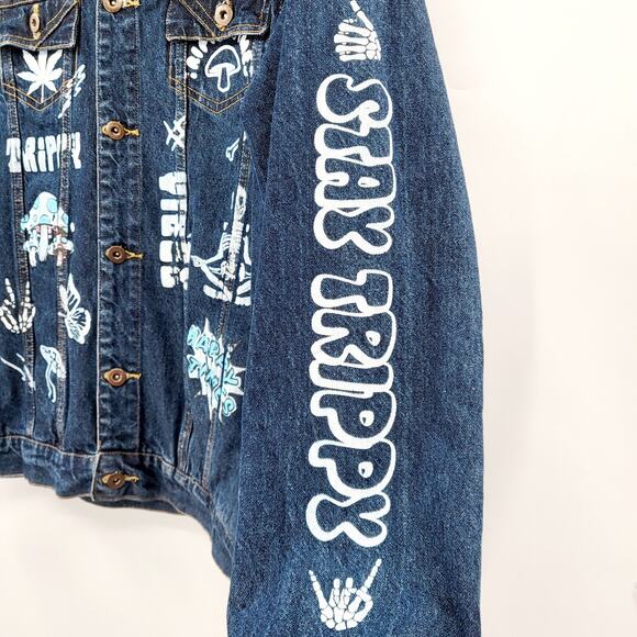 Eighty Eight Blue Denim Jean Don't Trip Stay Trippy Trucker Jacket Men's Size L - Picture 6 of 12